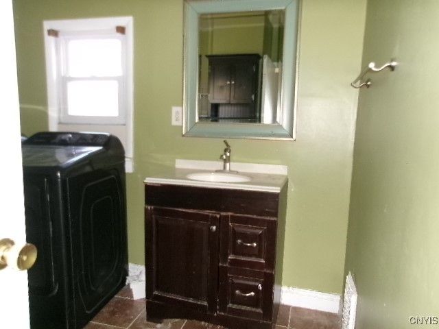 17 Loomis Street, Little Falls City, NY 13365