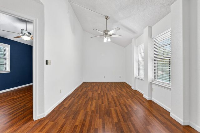 1607 Garnaas DR, Austin, TX 78758