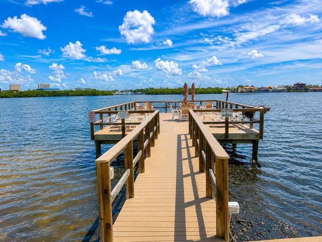 1847 SHORE DRIVE S 101, St Petersburg, FL 33707