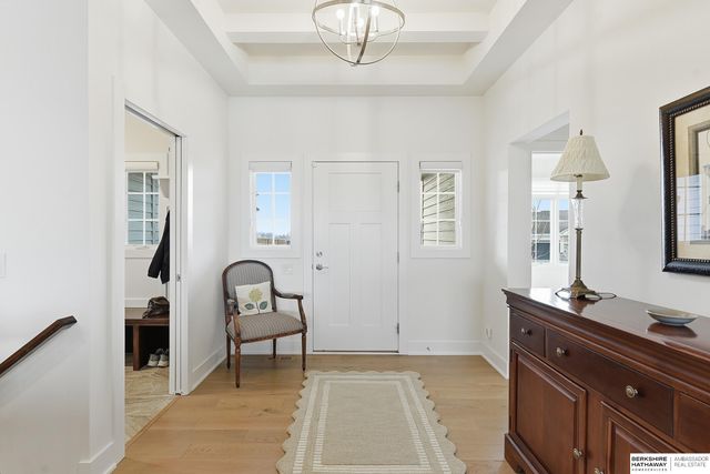 21714 K Street, Elkhorn, NE 68022