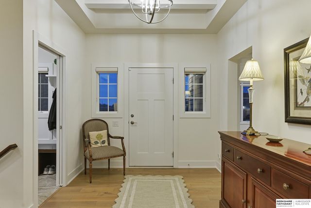 21714 K Street, Elkhorn, NE 68022