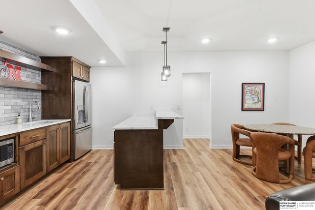 21714 K Street, Elkhorn, NE 68022