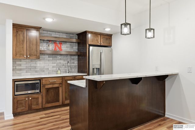 21714 K Street, Elkhorn, NE 68022