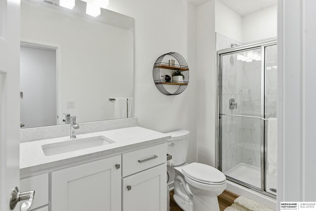 21714 K Street, Elkhorn, NE 68022