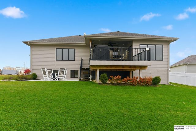 21714 K Street, Elkhorn, NE 68022