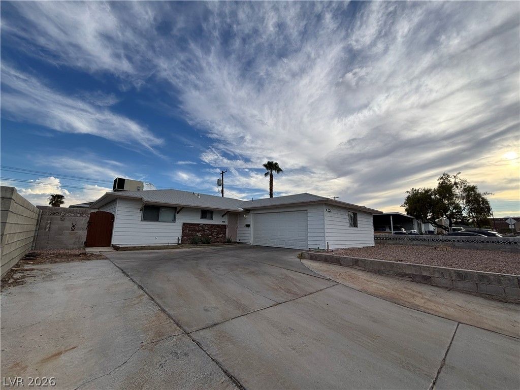 6325 ELTON Avenue, Las Vegas, NV 89107 — exterior