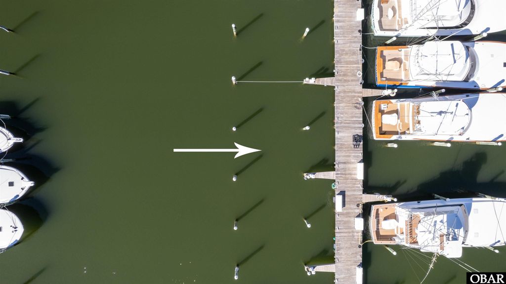 Image 3 of property listing at 128 Yacht Club Court Slip 128, Manteo, NC 27954