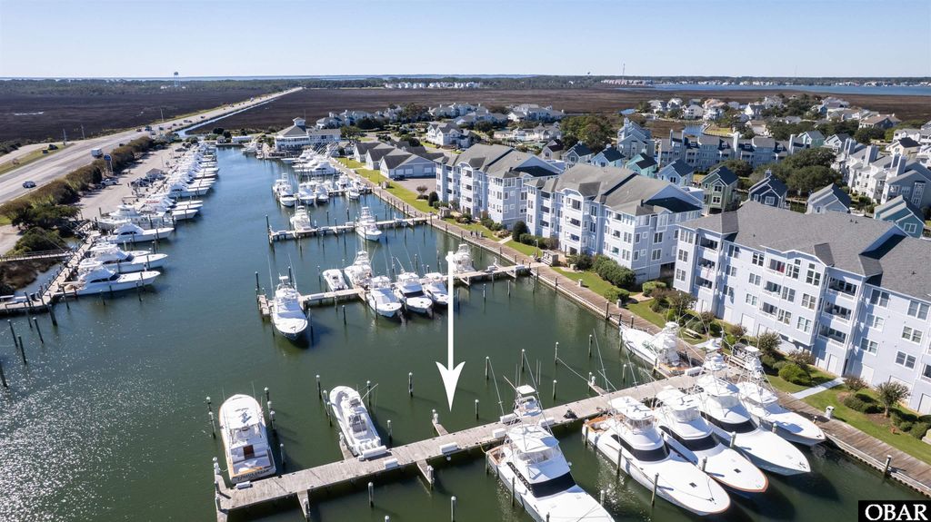 Image 6 of property listing at 128 Yacht Club Court Slip 128, Manteo, NC 27954
