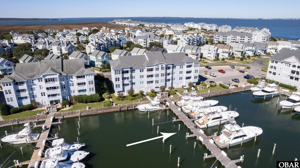 Image 9 of property listing at 128 Yacht Club Court Slip 128, Manteo, NC 27954