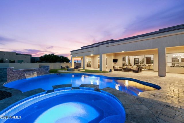 14313 E BOBWHITE Way, Scottsdale, AZ 85262