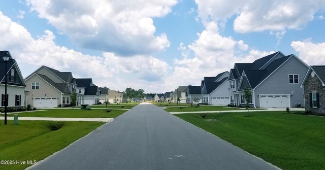 2012 Yellowfin Drive, New Bern, NC 28562