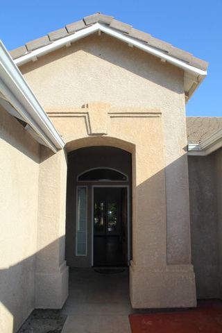 4714 W Ashland Avenue, Visalia, CA 93277