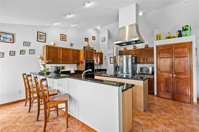 944 ALMOND TREE CIRCLE, Orlando, FL 32835