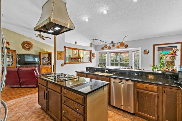944 ALMOND TREE CIRCLE, Orlando, FL 32835