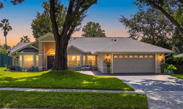 944 ALMOND TREE CIRCLE, Orlando, FL 32835