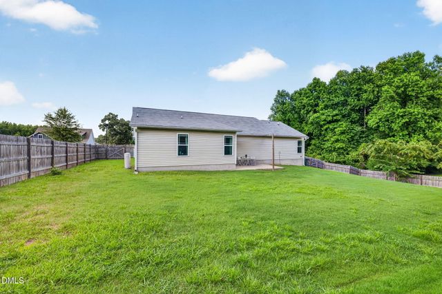 100 Belle Meade Court, Benson, NC 27504
