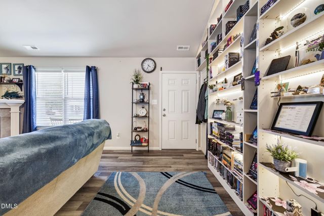 100 Belle Meade Court, Benson, NC 27504