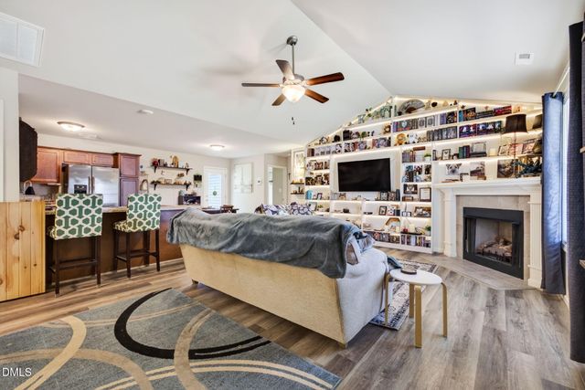 100 Belle Meade Court, Benson, NC 27504