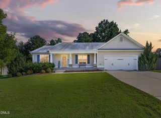 100 Belle Meade Court, Benson, NC 27504