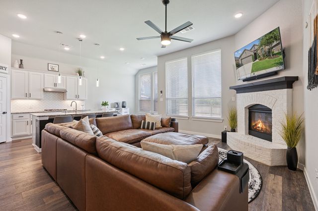 3121 Pioneer Path, Little Elm, TX 75068