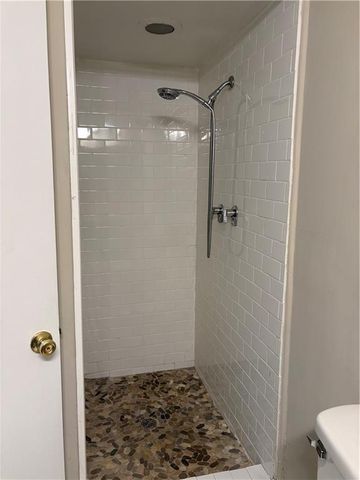 346 Carpenter Drive 39, Atlanta, GA 30328