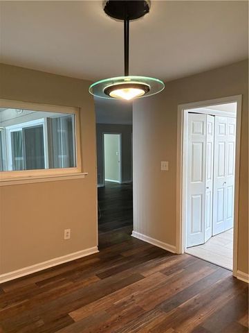 346 Carpenter Drive 39, Atlanta, GA 30328