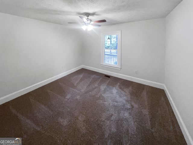 121 Northwoods Road, Sharpsburg, GA 30277