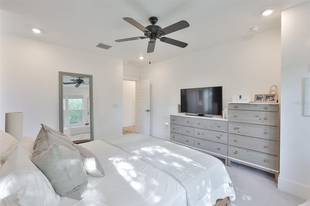 2204 N CENTRAL AVENUE 1, Tampa, FL 33602