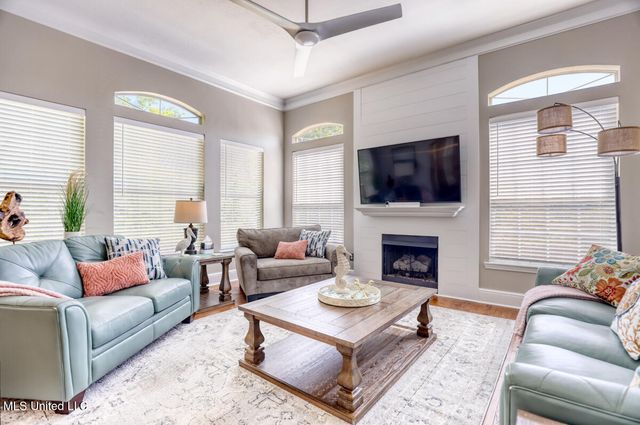 2252 Beach Drive, 706, Gulfport, MS 39507