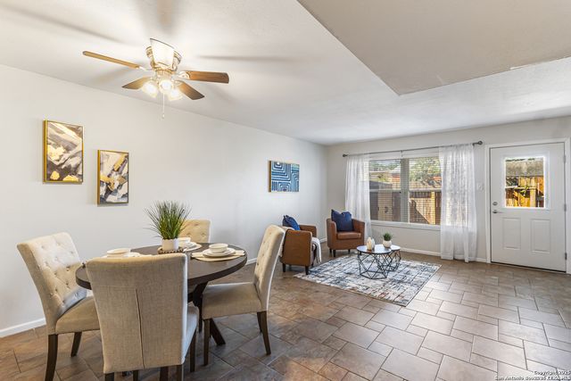 6718 Callaghan Rd Apt 206, San Antonio, TX 78229