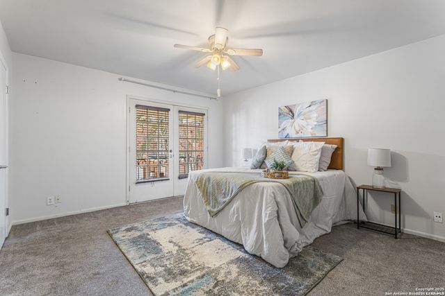 6718 Callaghan Rd Apt 206, San Antonio, TX 78229