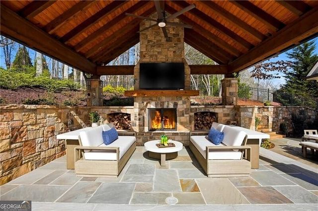 1190 Hillside Green Way, Powder Springs, GA 30127