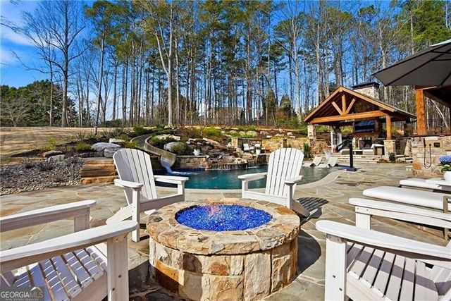 1190 Hillside Green Way, Powder Springs, GA 30127