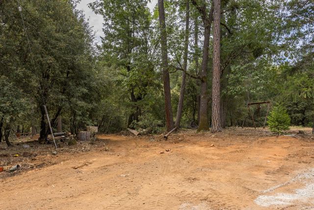 4363 Glory Hole Dr, Camino, CA 95709