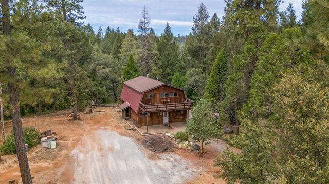 4363 Glory Hole Dr, Camino, CA 95709