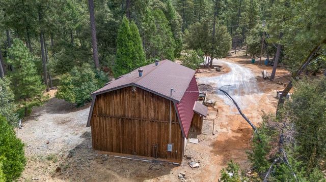 4363 Glory Hole Dr, Camino, CA 95709