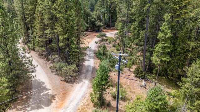 4363 Glory Hole Dr, Camino, CA 95709