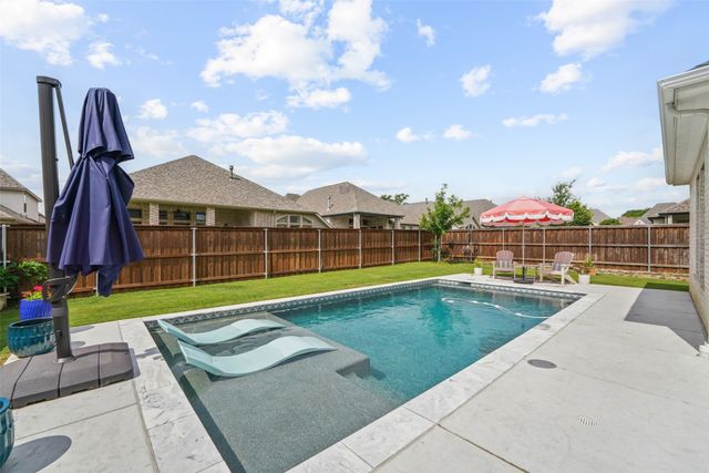 416 Calmwater Cove, Mckinney, TX 75071