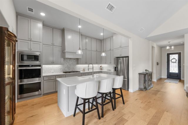 416 Calmwater Cove, Mckinney, TX 75071