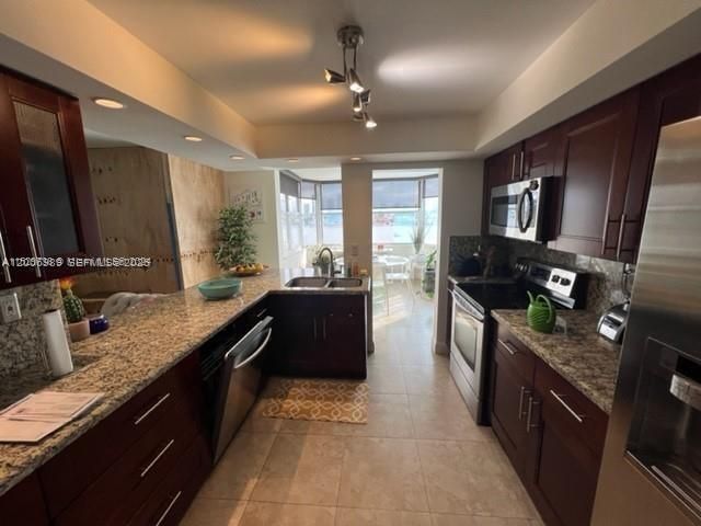 16570 NE 26th Avenue 4A, North Miami Beach, FL 33160