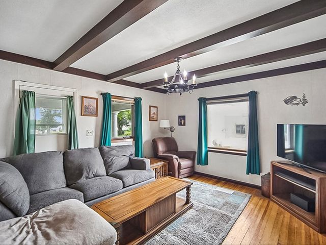 401 Prairie Street, Guthrie Center, IA 50115
