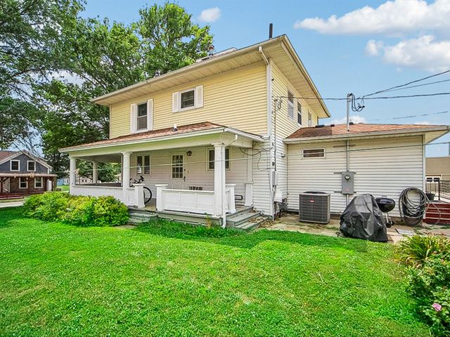 401 Prairie Street, Guthrie Center, IA 50115