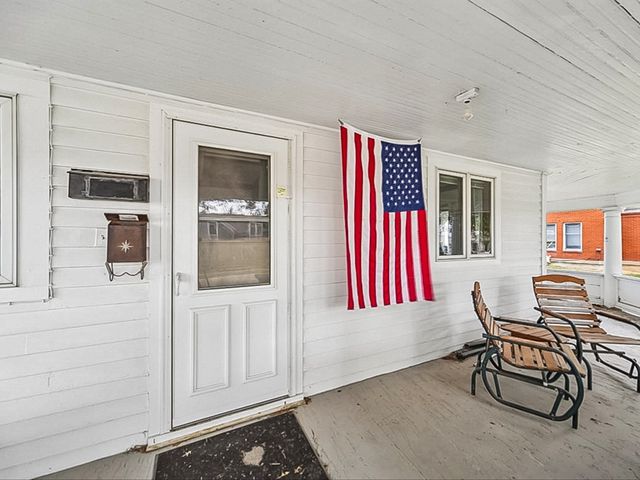 401 Prairie Street, Guthrie Center, IA 50115