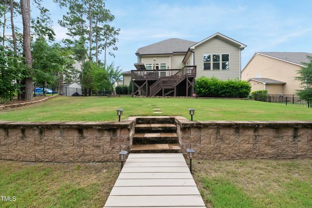1089 Queensdale Drive, Cary, NC 27519