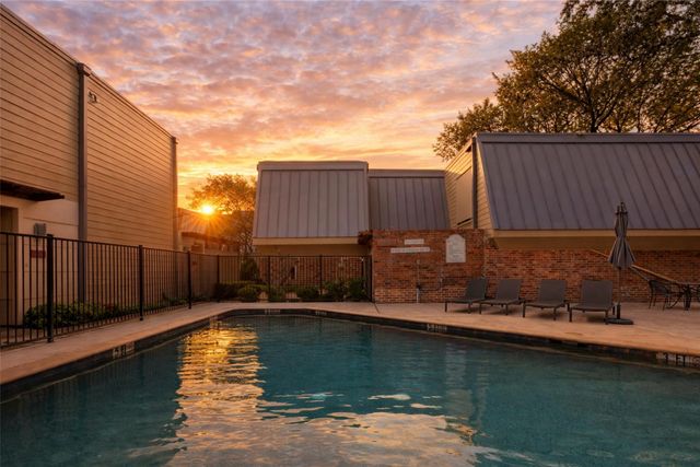 3955 Buena Vista Street D, Dallas, TX 75204