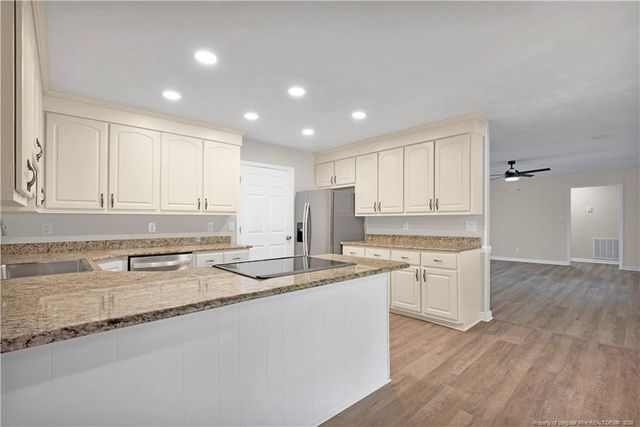 305 E Third Street, Parkton, NC 28371