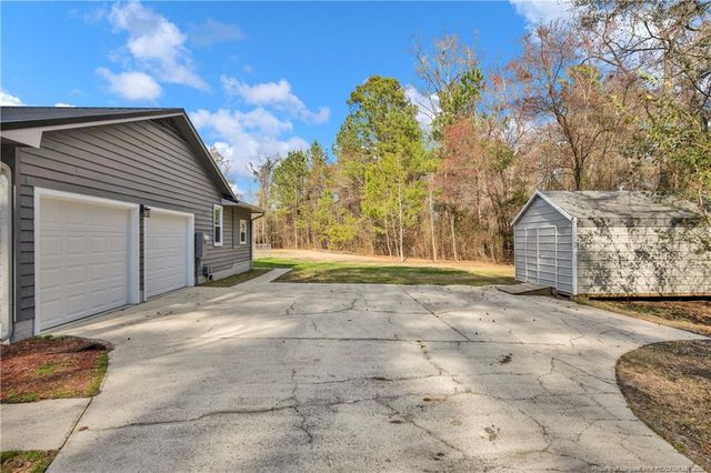 305 E Third Street, Parkton, NC 28371