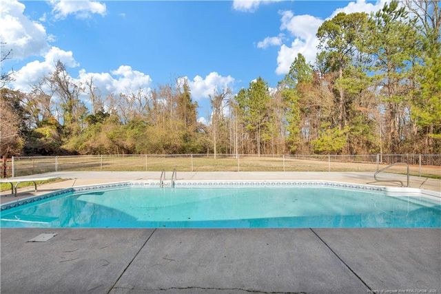 305 E Third Street, Parkton, NC 28371