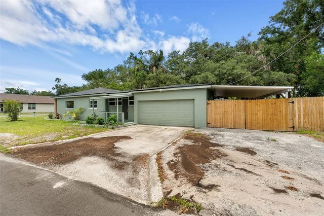 2001 E POWHATAN AVENUE, Tampa, FL 33610