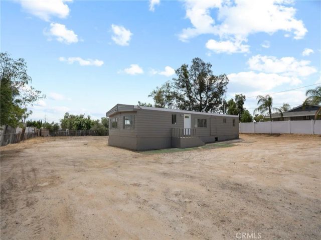 21779 Markham, Perris, CA 92570